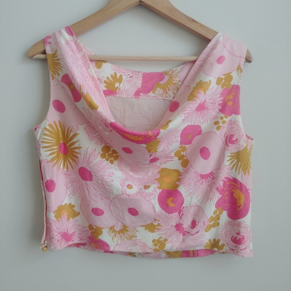Vintage handmade cotton pink and white floral blouse draped top approx Large